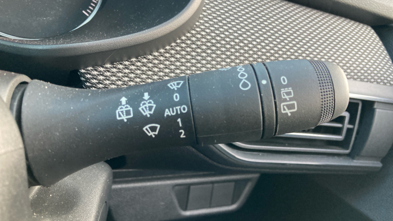 Dacia Jogger 1.0 TCe Extreme SE 5dr Petrol Estate